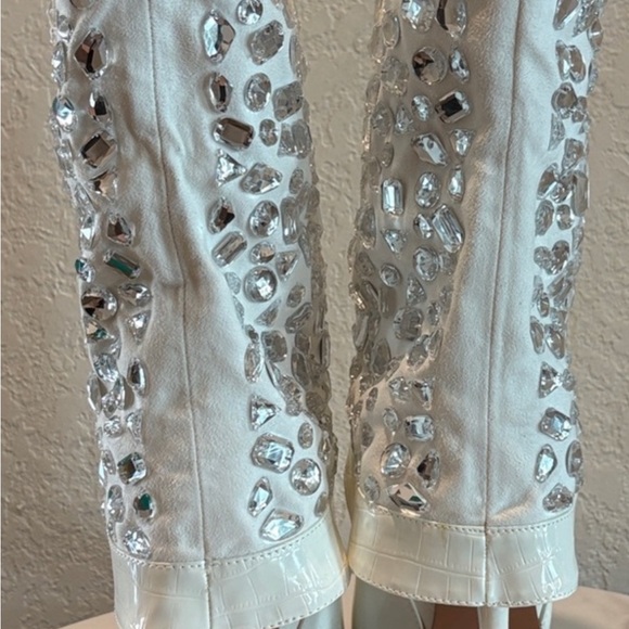 Lauren Lorraine heeled boots NWT - Picture 5 of 9